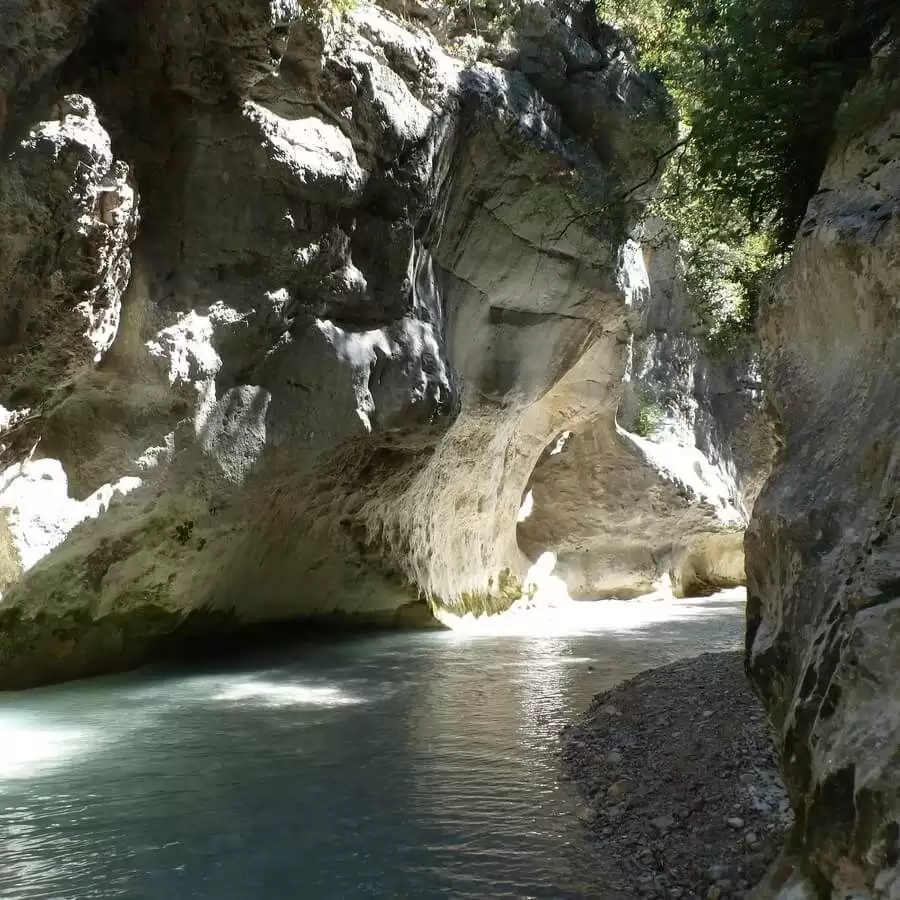 Les Domaines de Fontenille - Canyoning