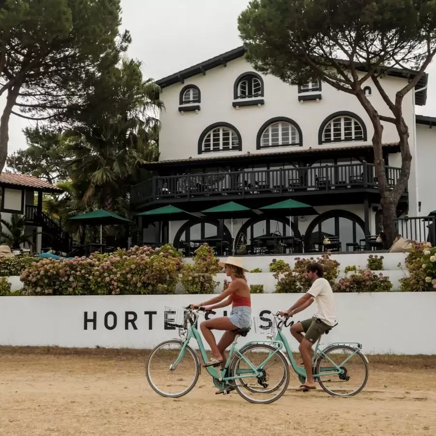 Les Hortensias du Lac - Balade à vélo