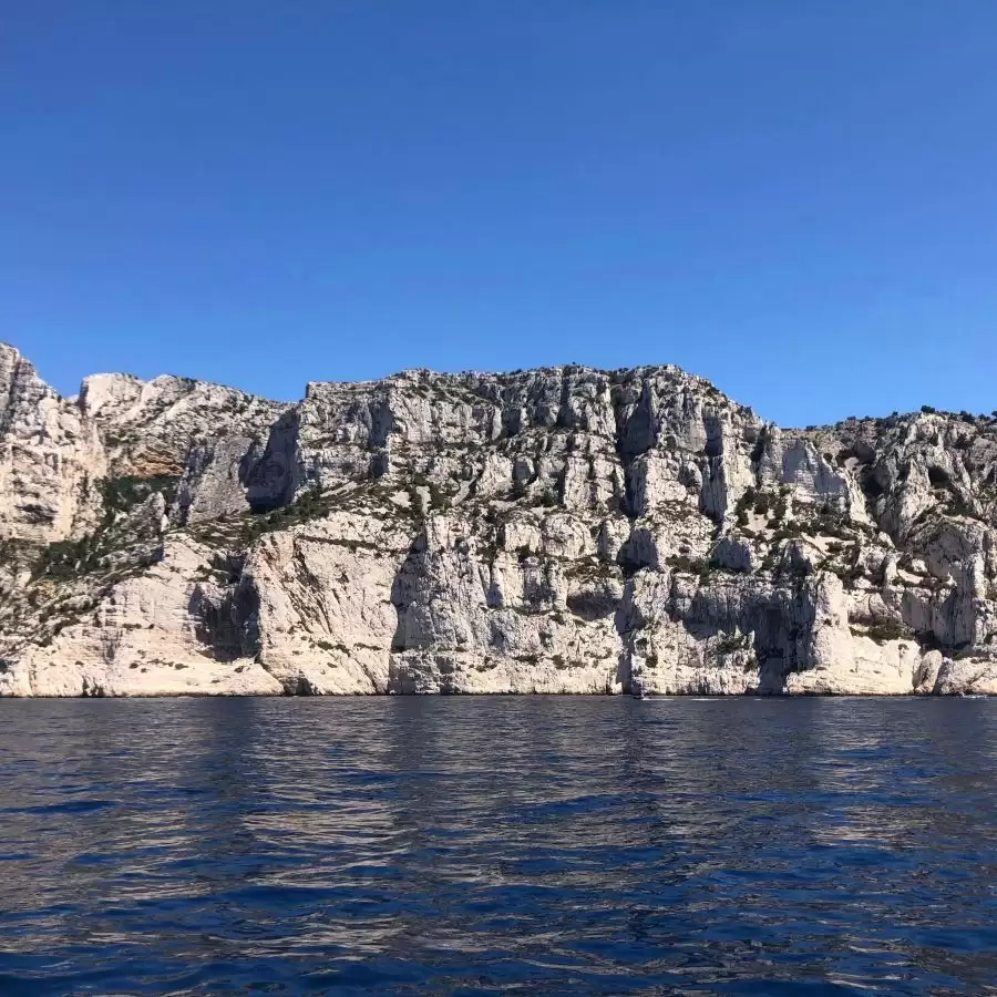 Les Bords De Mer - Surrounding